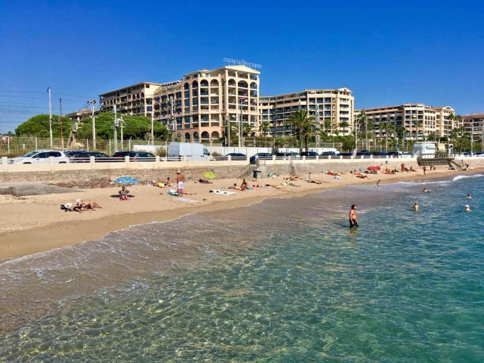 Joli 2 Pieces Aux Pieds Des Plages Cannes Exterior foto