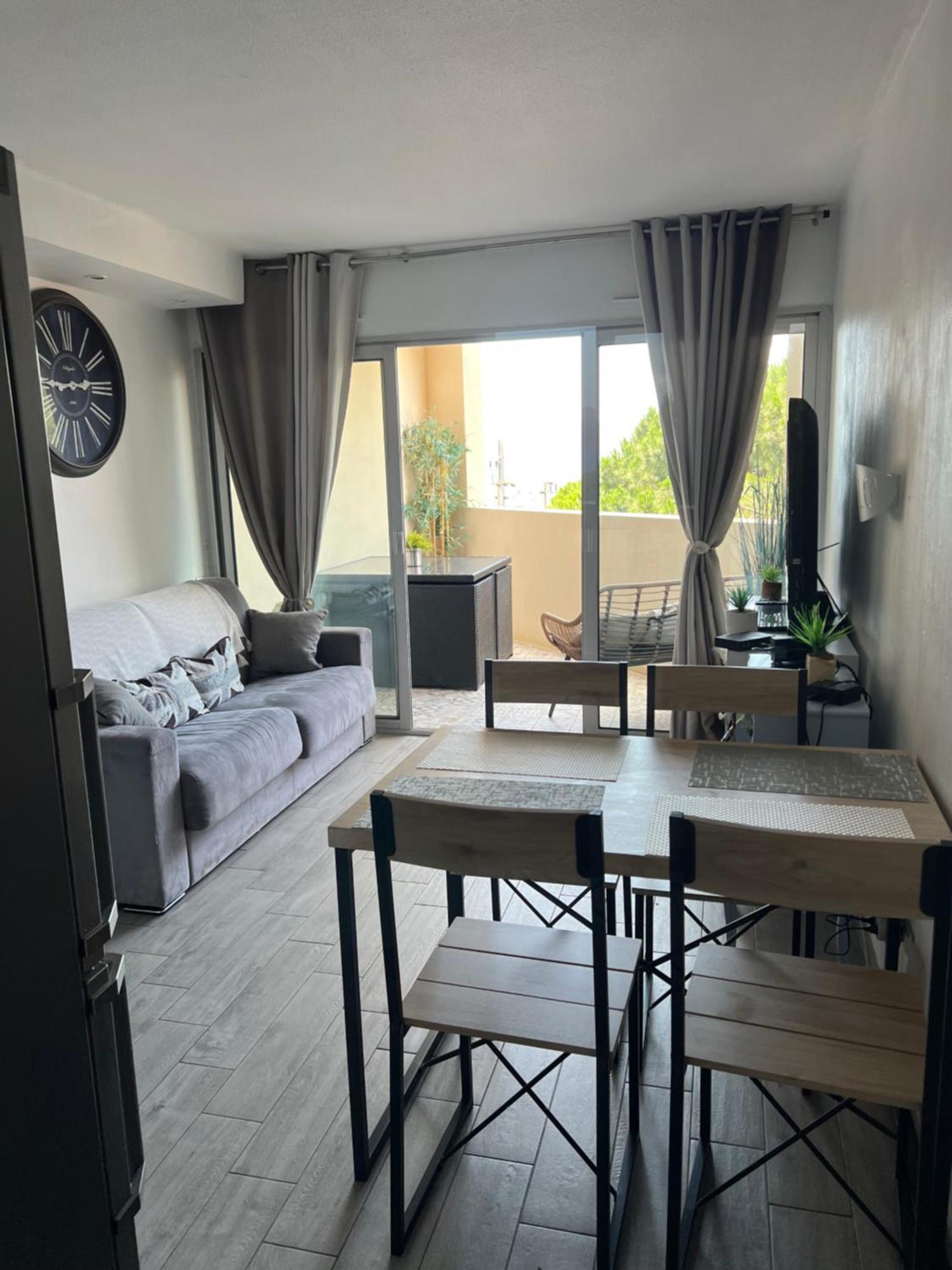 Joli 2 Pieces Aux Pieds Des Plages Cannes Exterior foto